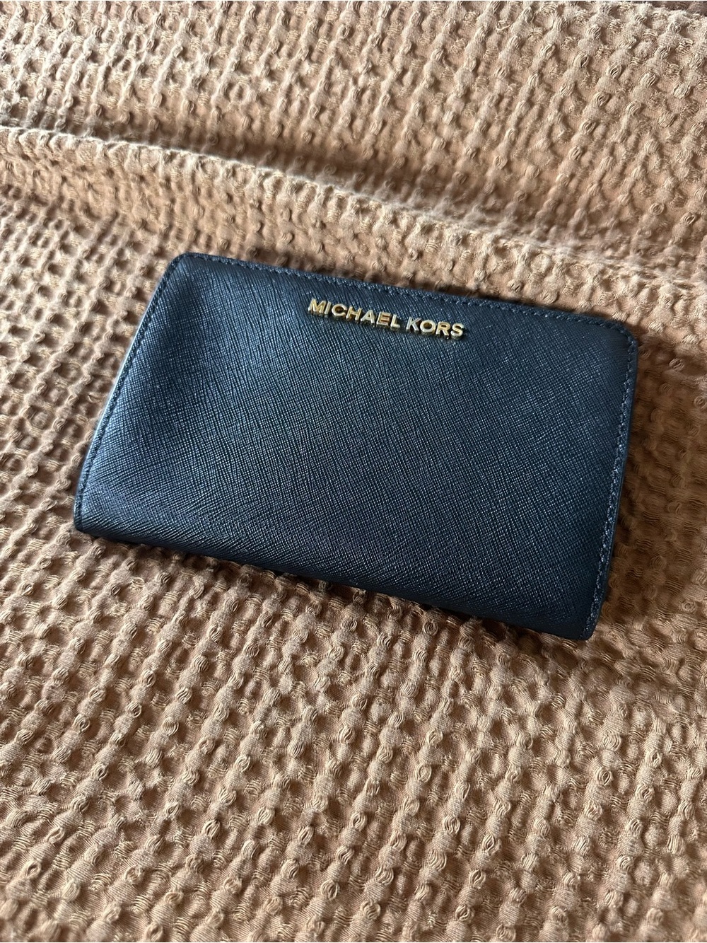Michael Kors Black Saffiano Leather Zip Card Holder with Gold Logo